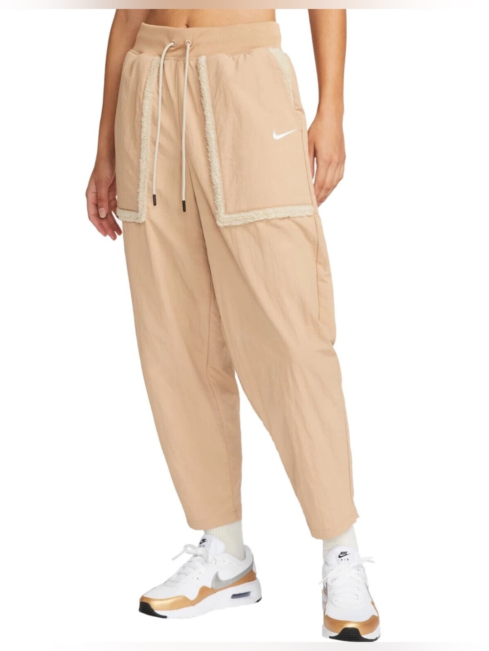 Nike Pants Womens Medium Essential Loose Fit High Rise Beige Sherpa